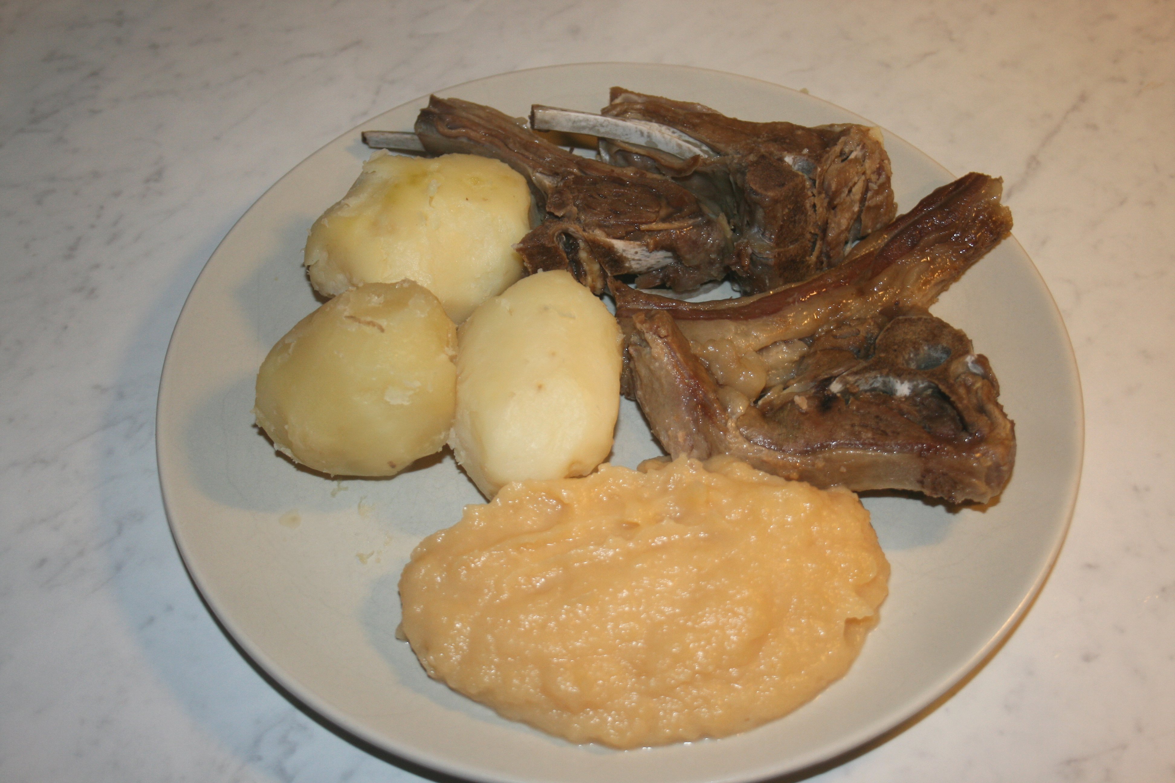 051214-norwegian-traditional-food