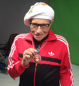 140415-Larry_King_wearing_King_Ice_Lion_Pendant
