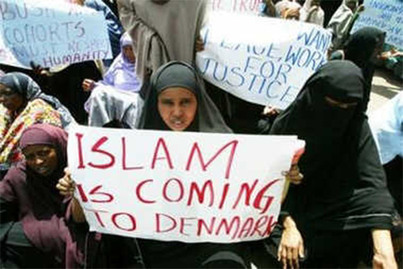 290715-tighter-immigrant-control-in-denmark