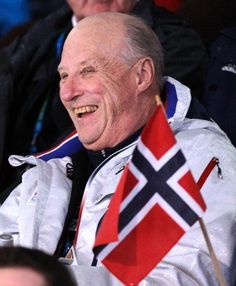 300915-sailing-champion-king-harald-of-norway