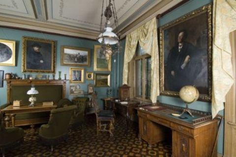 200116-henrik-ibsen-museum-interior-oslo