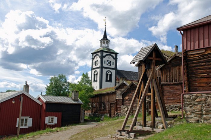 The capasity of Bergstaden Ziir, is about 850 seats