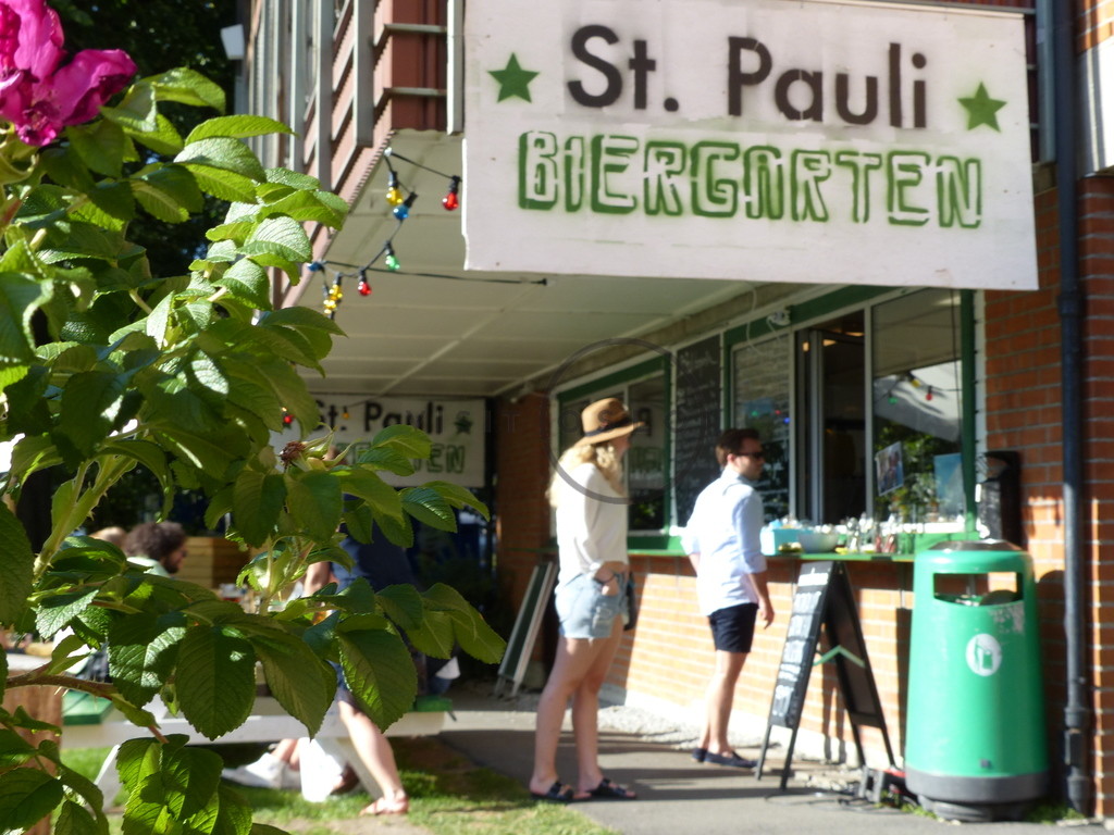 050716-st-pauli-biergarten-oslo-norway