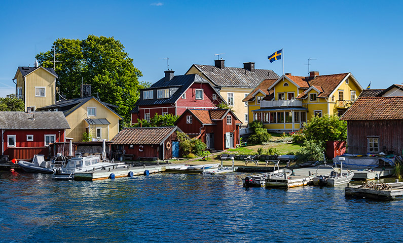 Steaming Out Among the Skerries in the Stockholm Archipelago