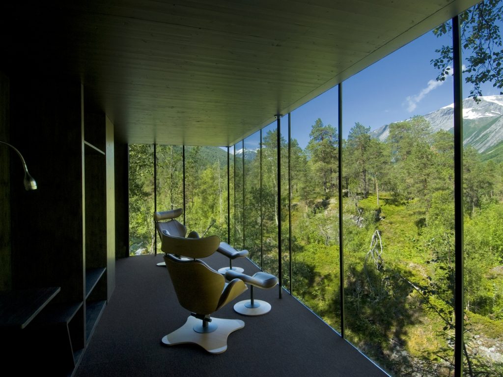 Top 10 Romantic Hotels to Escape to in Scandinavia This Season