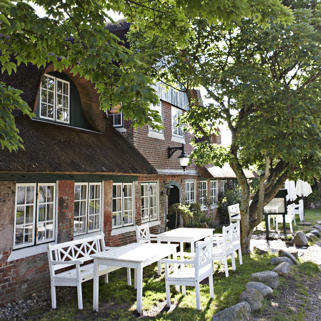 Top 10 Romantic Hotels to Escape to in Scandinavia This Season