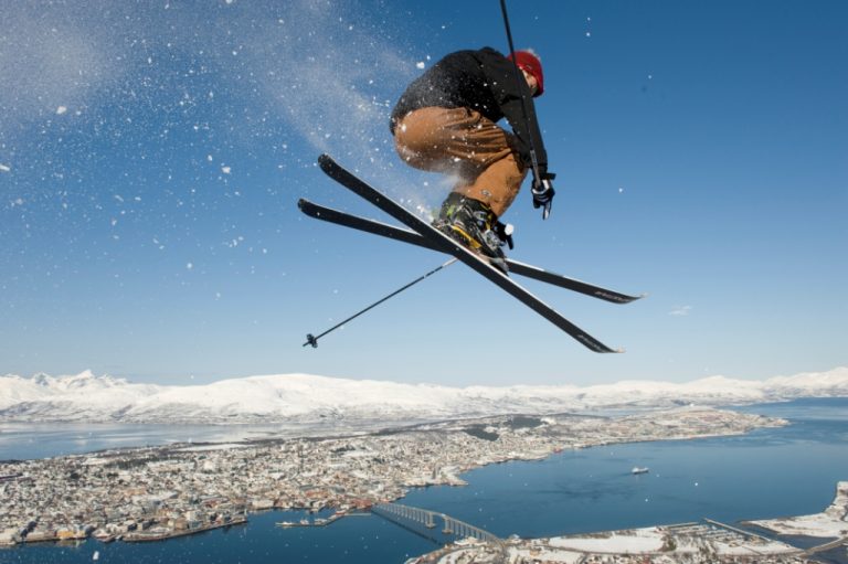 The Norwegian Image Library – Nordic Life