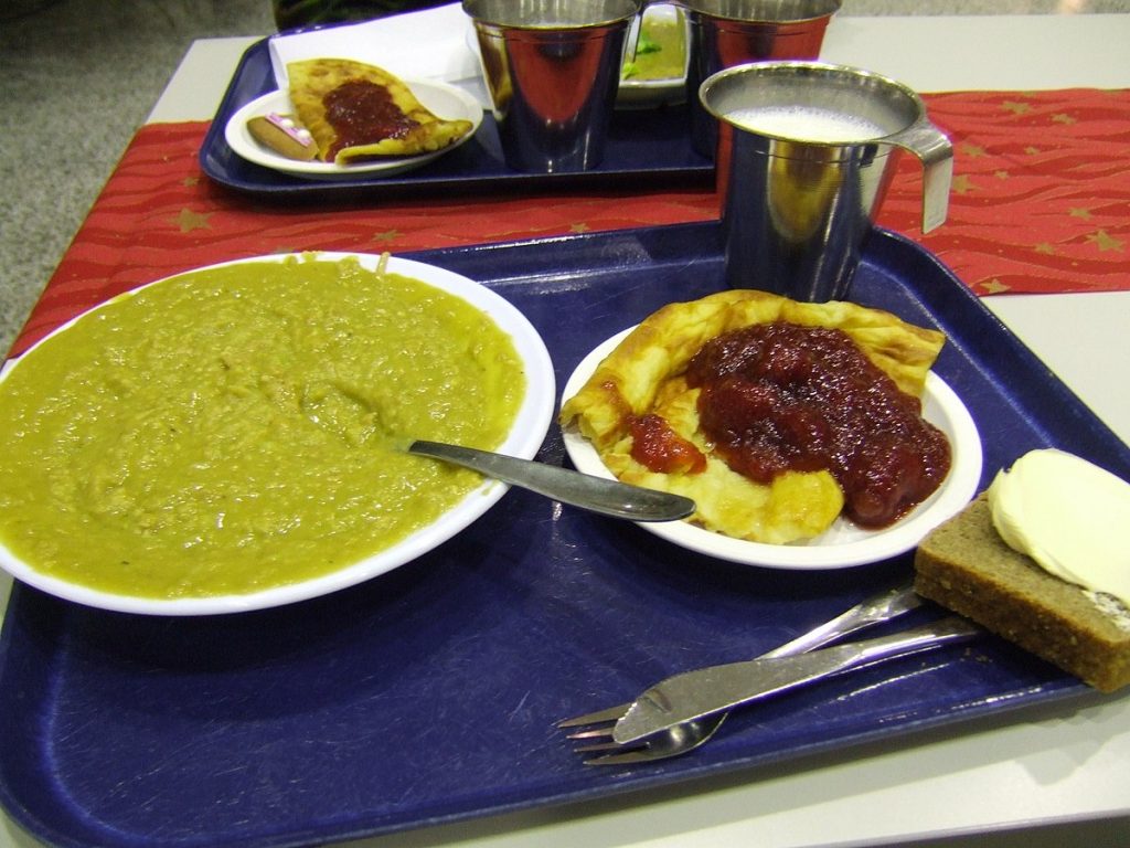 Scandinavian Peas