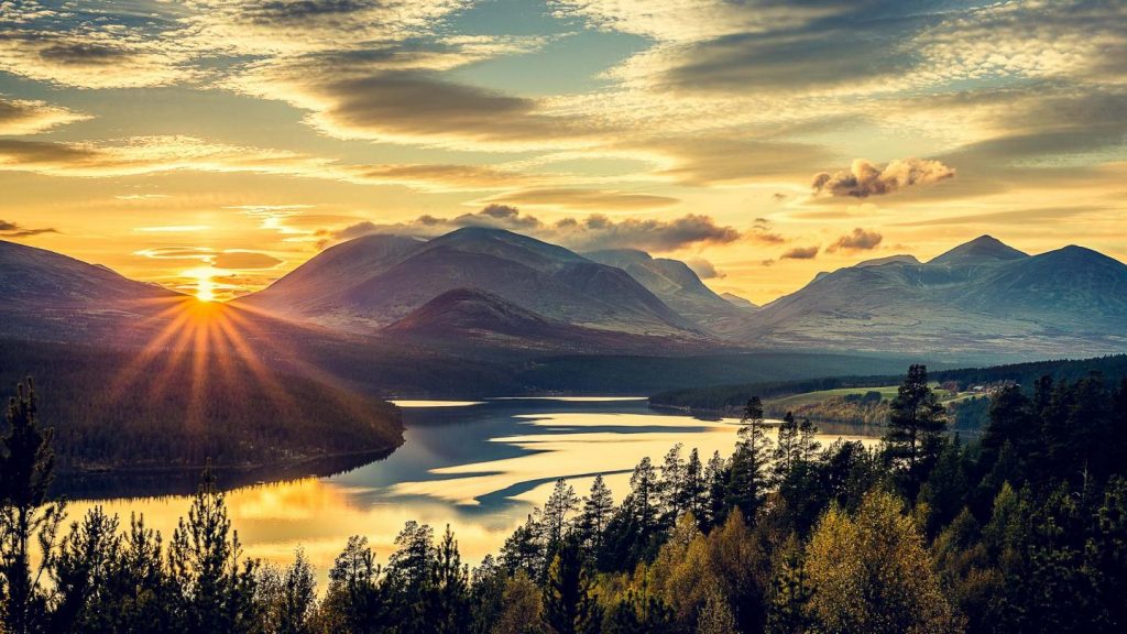 Desire to Conquest the Highest Mountain Peaks in Norway?